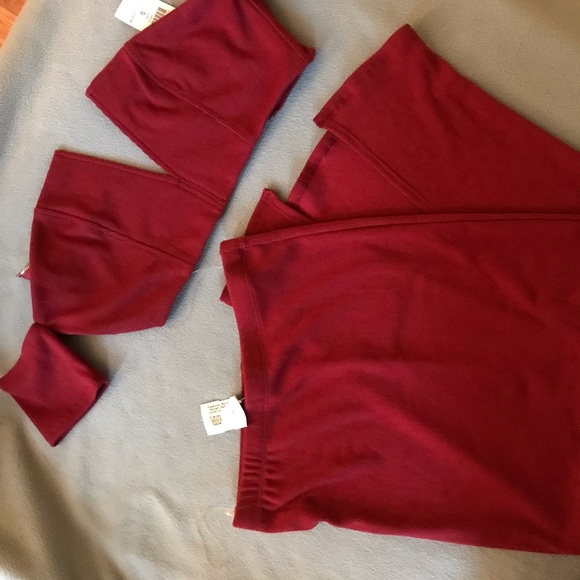 Fashion Nova Sarah Wine Set - Picture 3 of 3